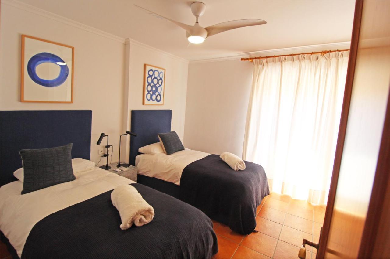شقة Atico Duplex De Lujo Frente Al Mar. 1A Linea Playa إل كامبيلو المظهر الخارجي الصورة