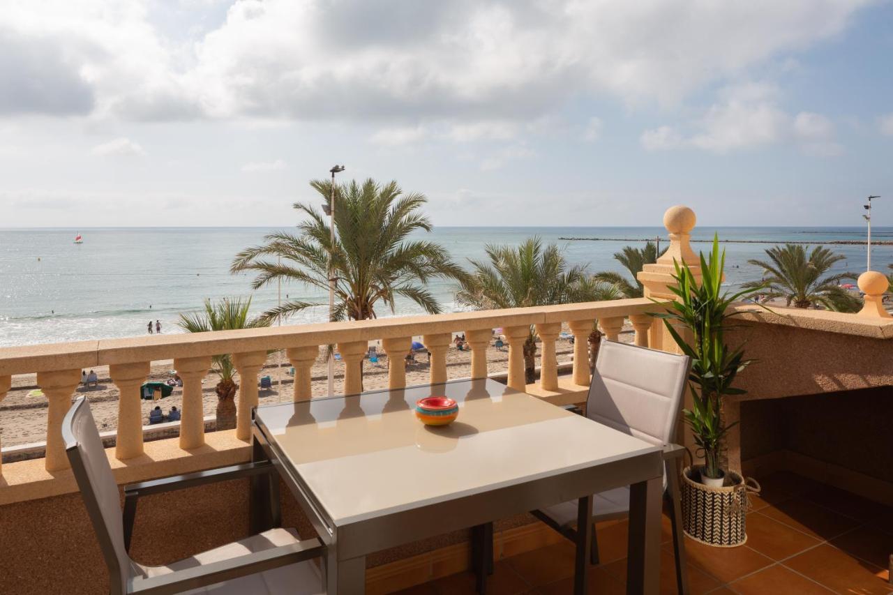 شقة Atico Duplex De Lujo Frente Al Mar. 1A Linea Playa إل كامبيلو المظهر الخارجي الصورة