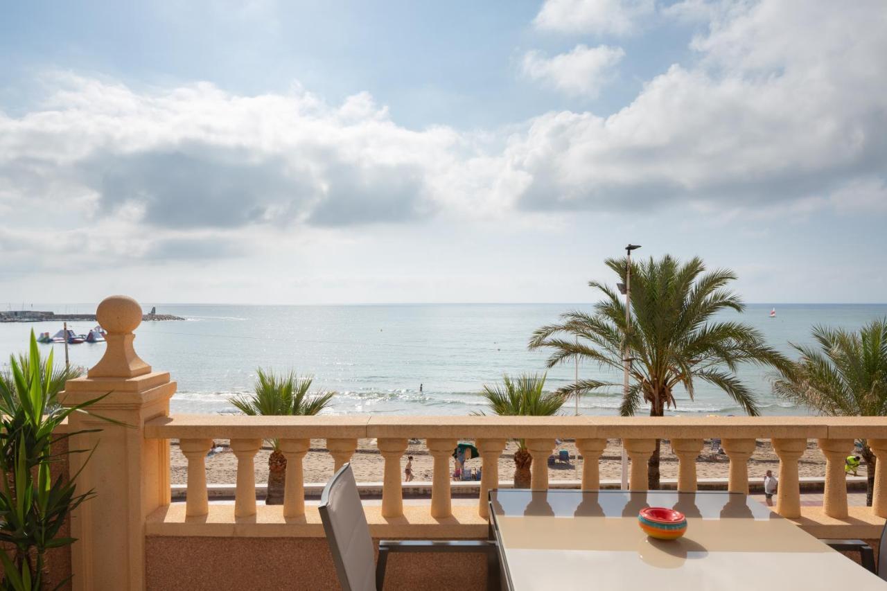شقة Atico Duplex De Lujo Frente Al Mar. 1A Linea Playa إل كامبيلو المظهر الخارجي الصورة