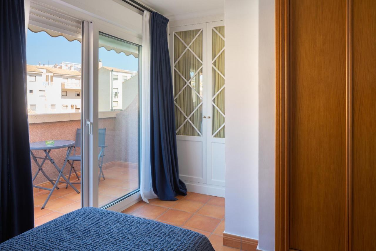 شقة Atico Duplex De Lujo Frente Al Mar. 1A Linea Playa إل كامبيلو المظهر الخارجي الصورة