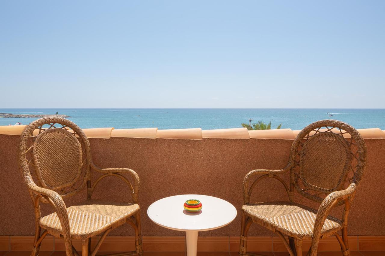 شقة Atico Duplex De Lujo Frente Al Mar. 1A Linea Playa إل كامبيلو المظهر الخارجي الصورة
